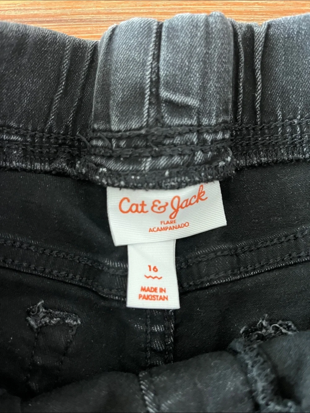 Cat & Jack 2pc Light Blue and Black Flare Jeans 16